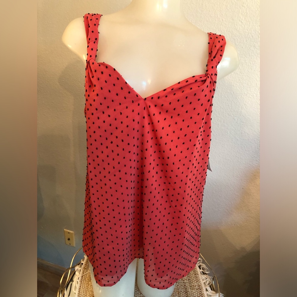 NORDSTROMS RACK Coral and Black Sleeveless Top